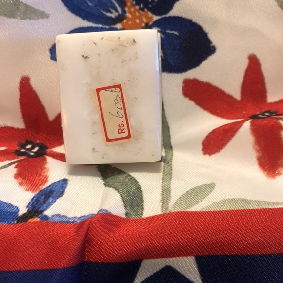 DONATED Natural Stone Jewelry Box with Beautiful Flower Inlays Purchased India - Picture 3 of 5